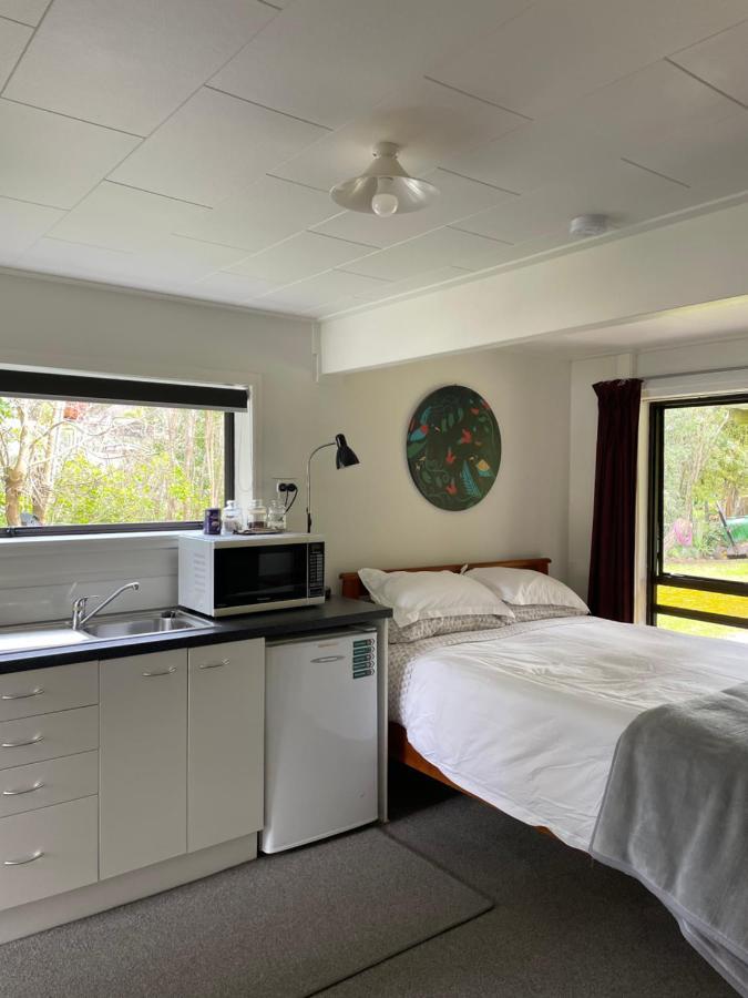 Hill'S Hideaway Hotel Dargaville Bagian luar foto